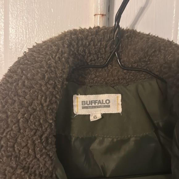 Boys Buffalo Camo Green Full Zip Winter Coat Size 6 Immaculate Shape - Picture 5 of 10
